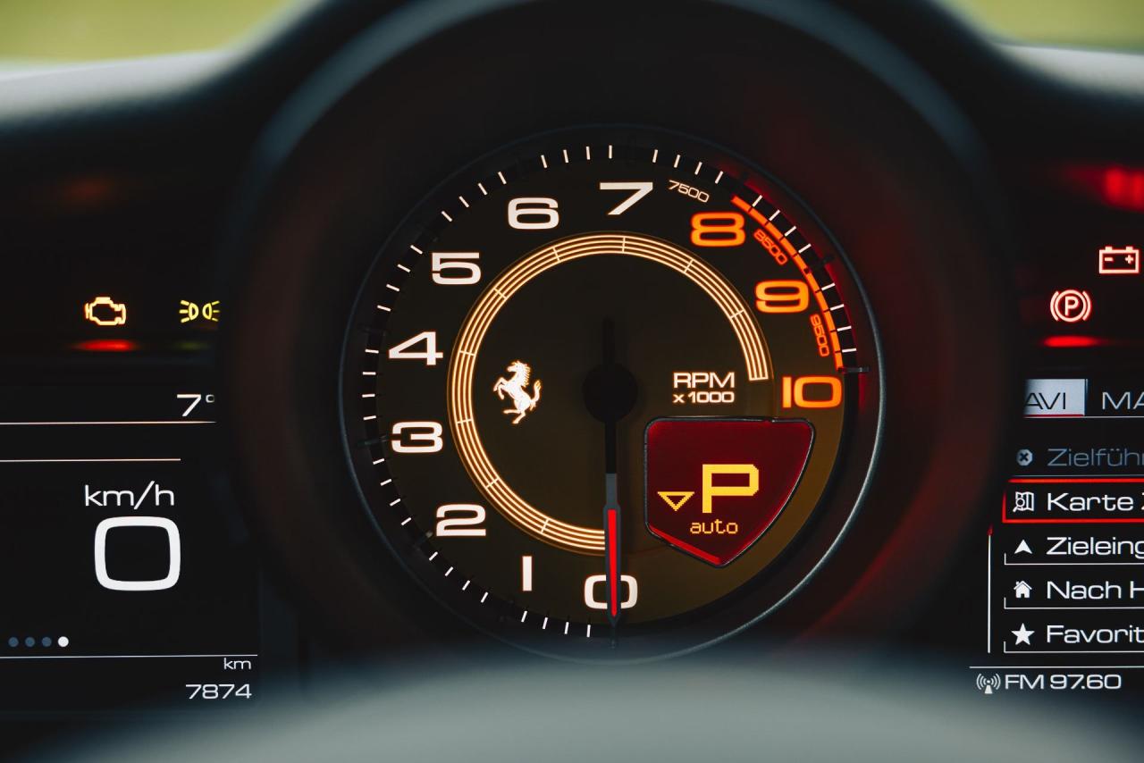 2020 Ferrari 488 PISTA