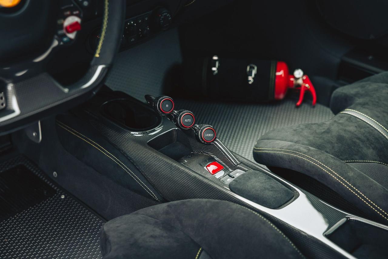 2020 Ferrari 488 PISTA