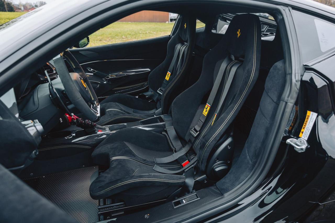 2020 Ferrari 488 PISTA