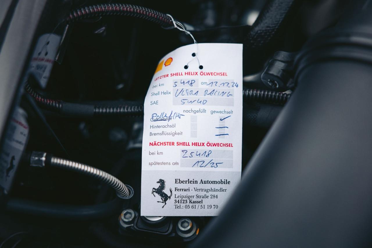 2020 Ferrari 488 PISTA