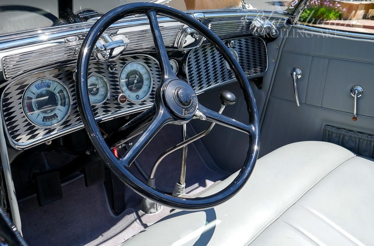 1936 Auburn 852 SC Cabriolet