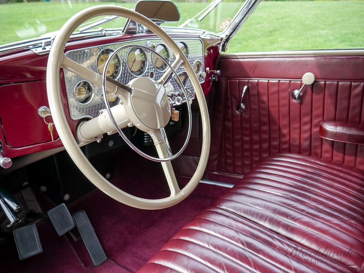 1937 Cord 812