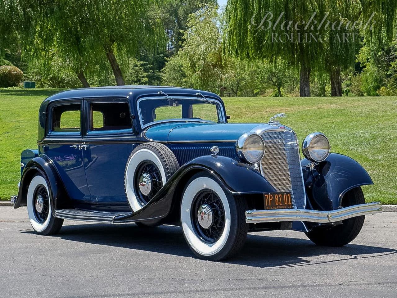 1933 Lincoln Twelve KA Sedan