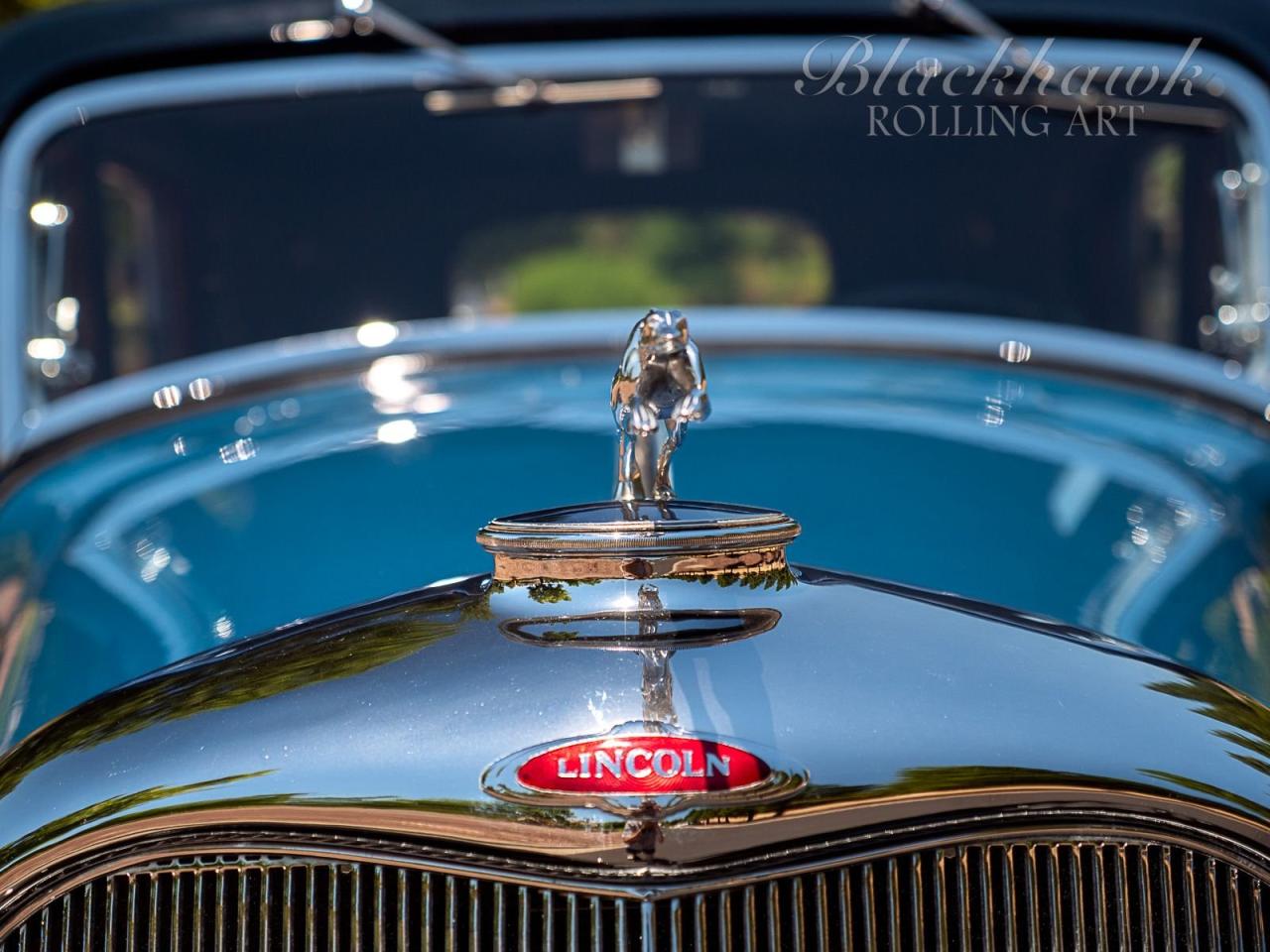 1933 Lincoln Twelve KA Sedan