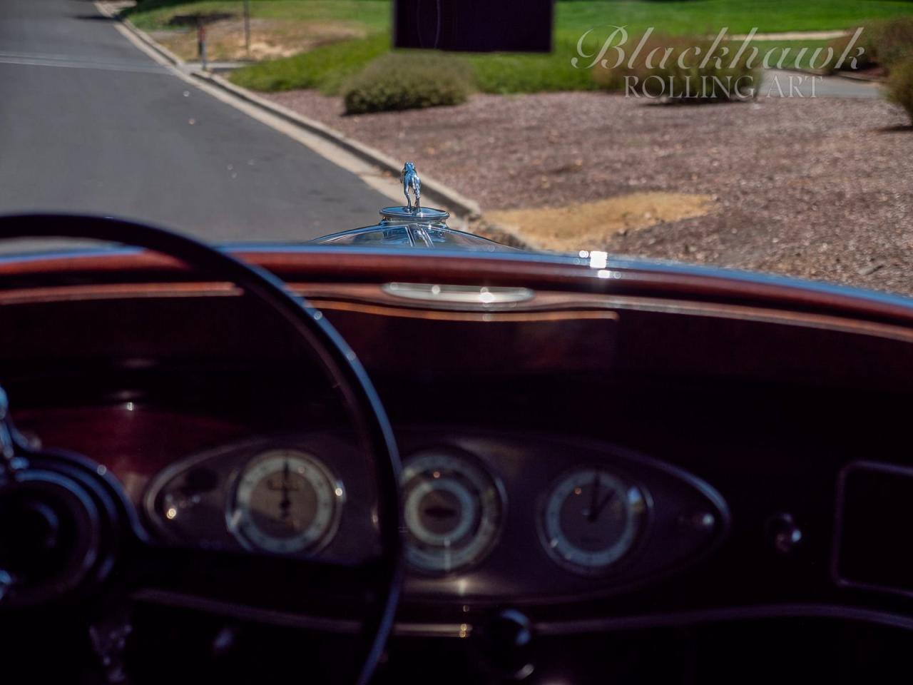 1933 Lincoln Twelve KA Sedan