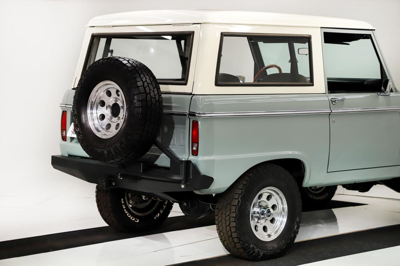 1974 Ford Bronco RESTOMOD