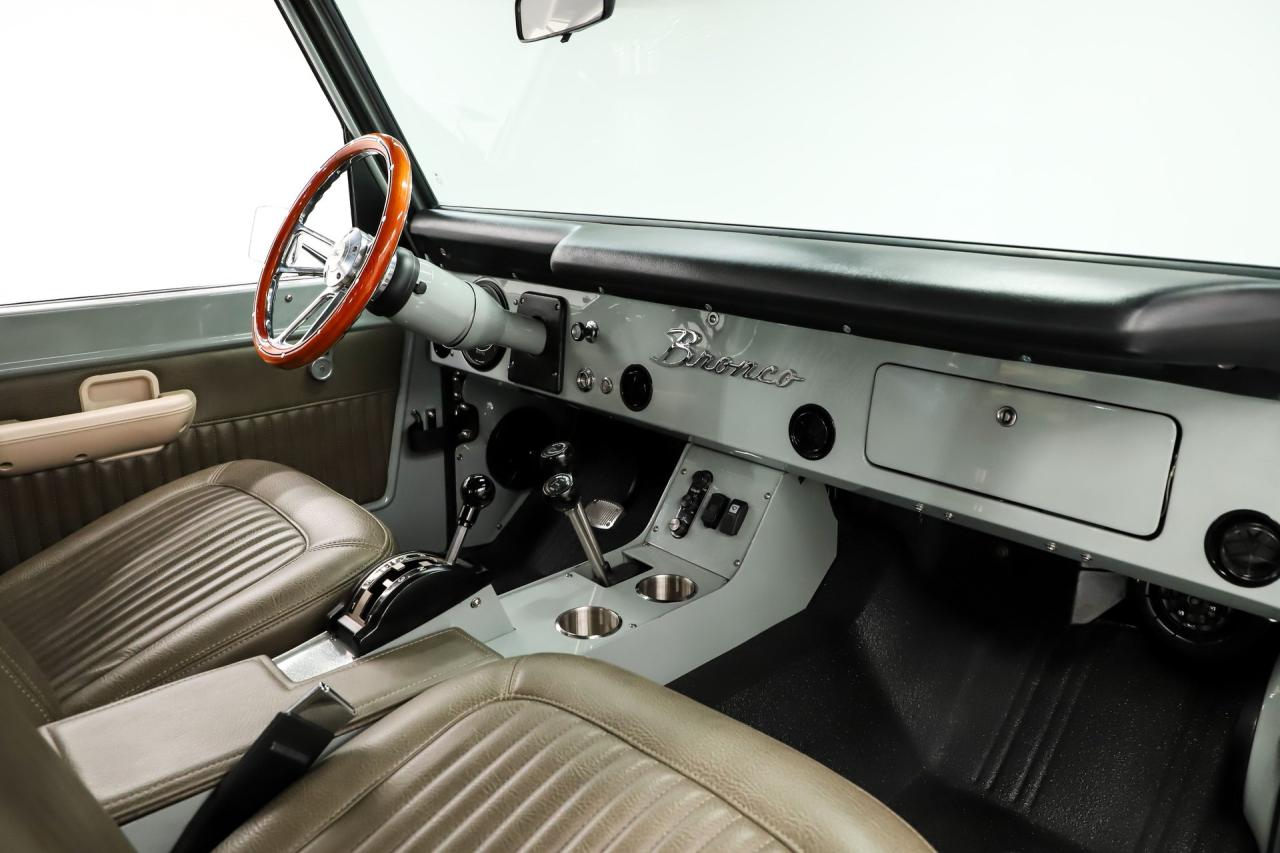 1974 Ford Bronco RESTOMOD