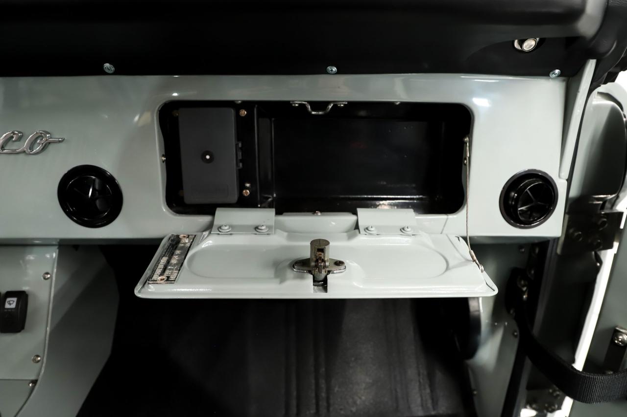 1974 Ford Bronco RESTOMOD