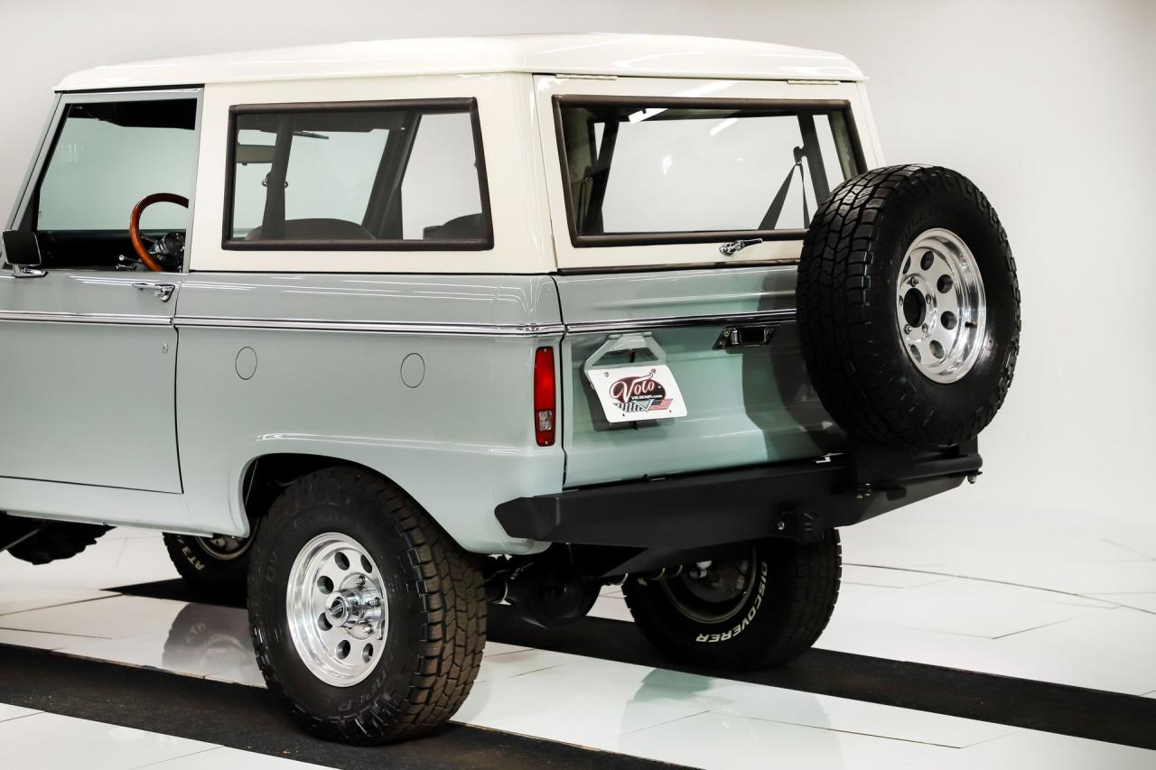 1974 Ford Bronco RESTOMOD