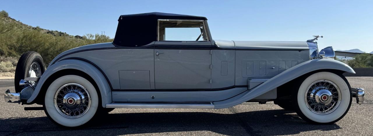 1932 Packard Deluxe 8