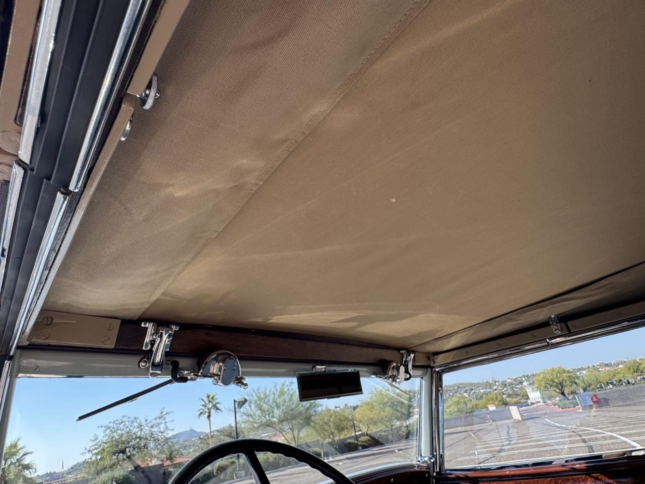 1932 Packard Deluxe 8