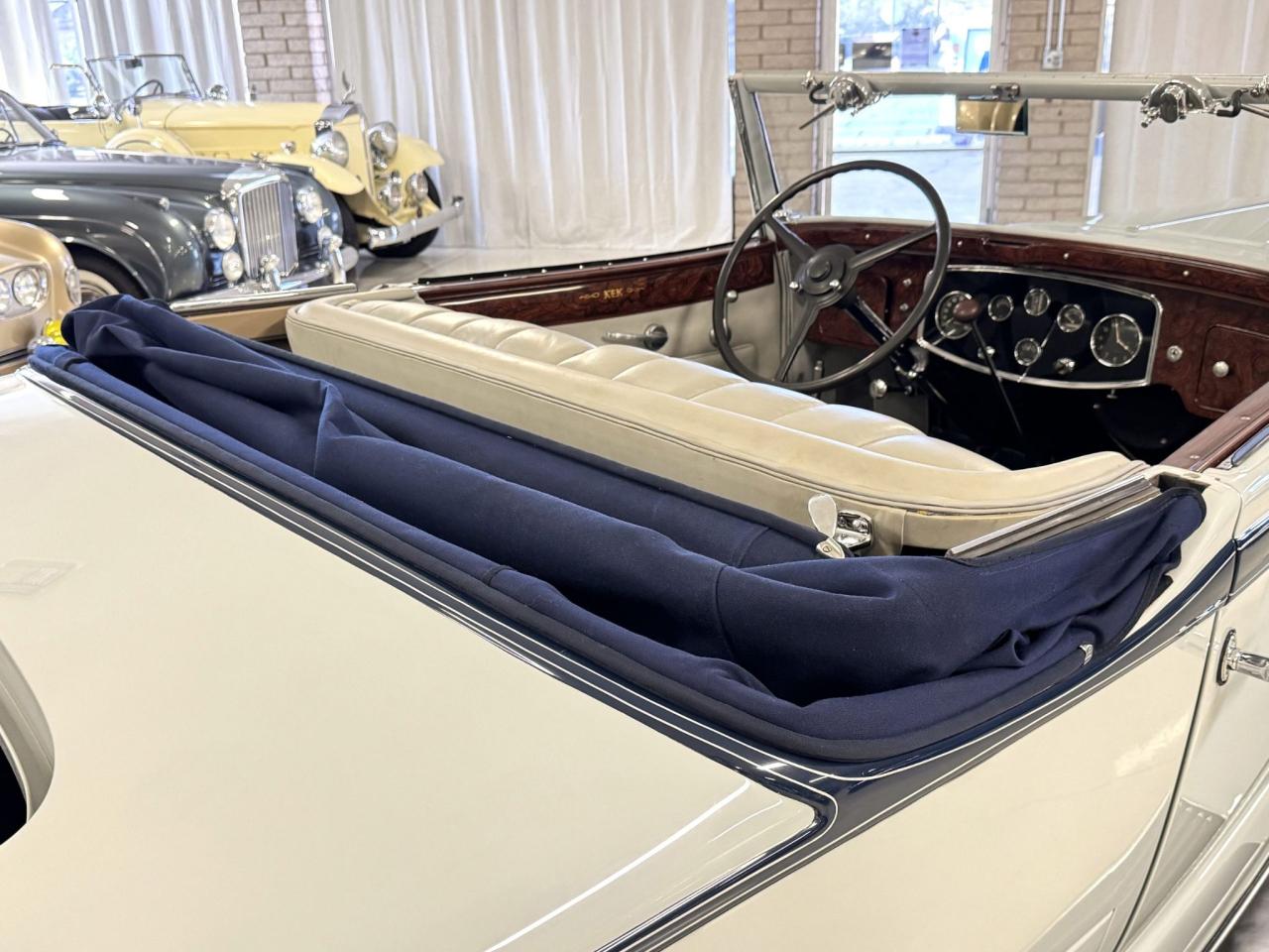 1932 Packard Deluxe 8