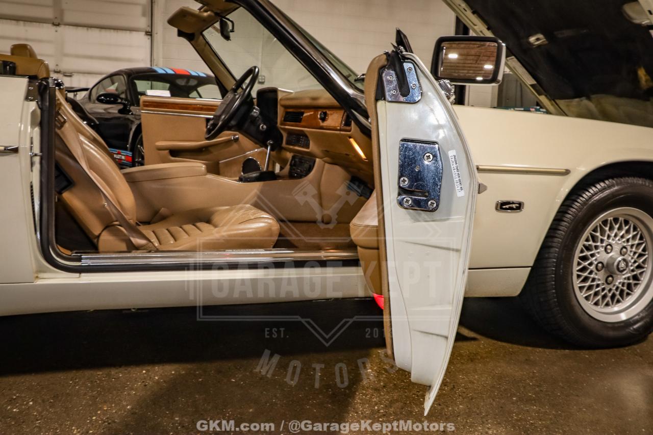 1992 Jaguar XJ-Series