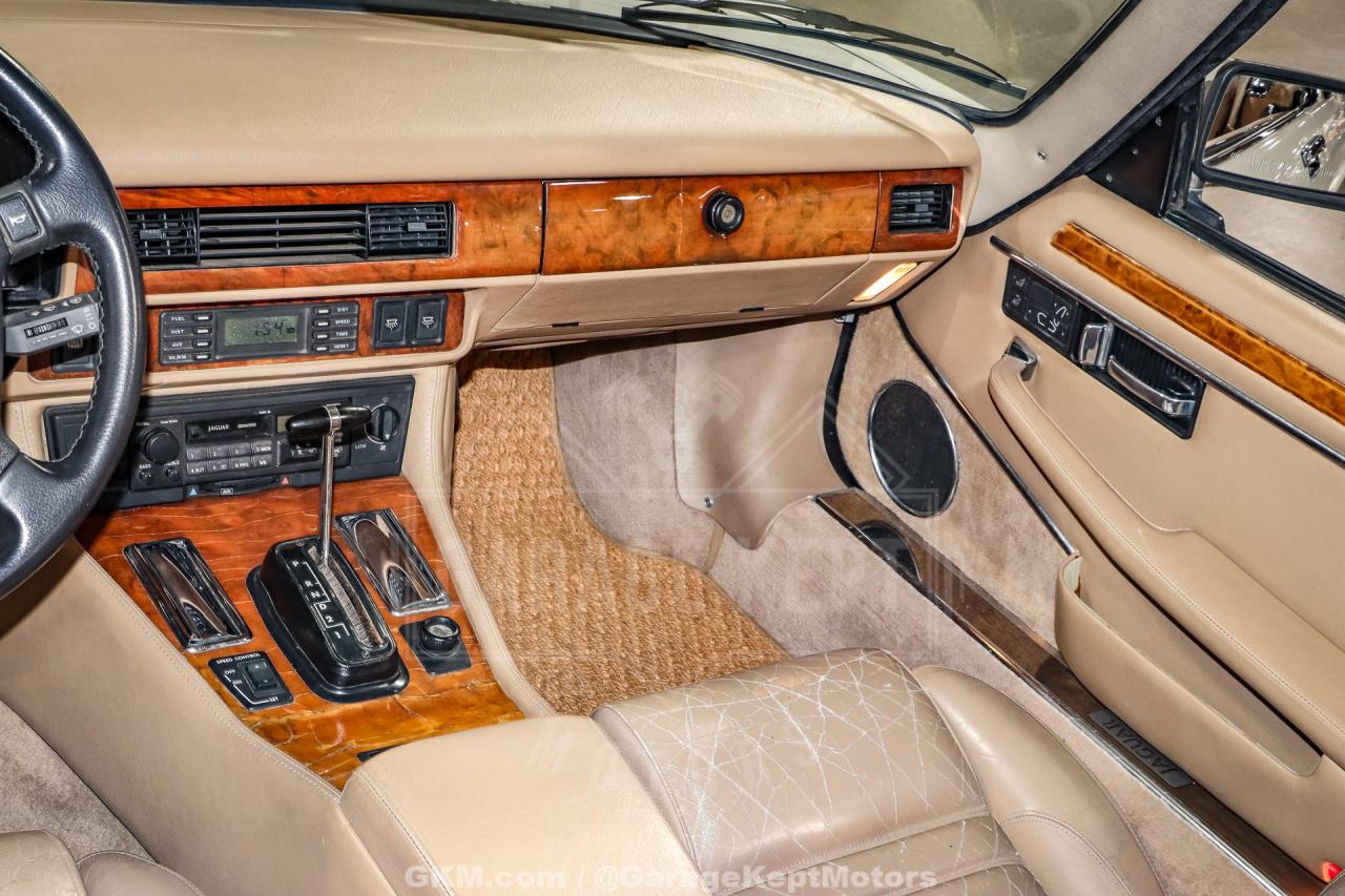 1992 Jaguar XJ-Series