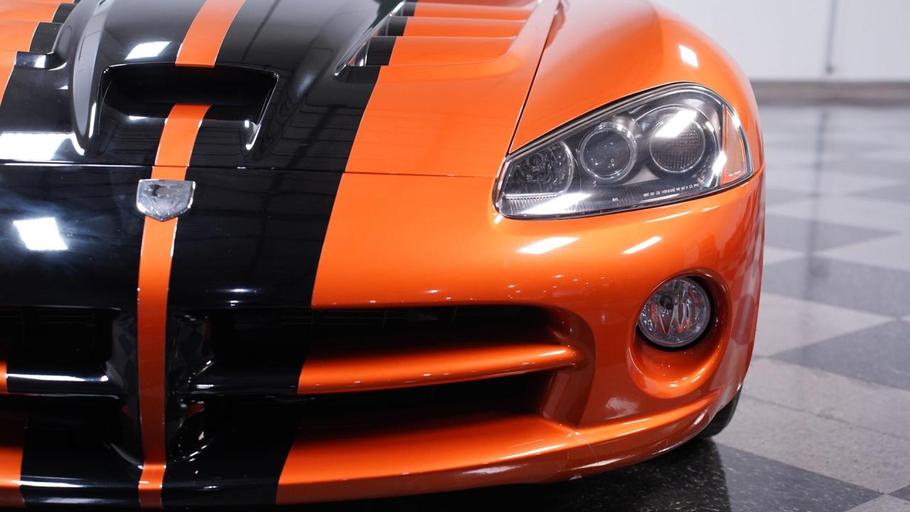 2010 Dodge Viper SRT-10 ROADSTER