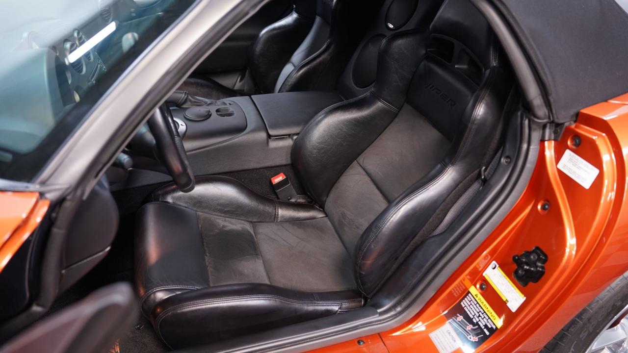 2010 Dodge Viper SRT-10 ROADSTER