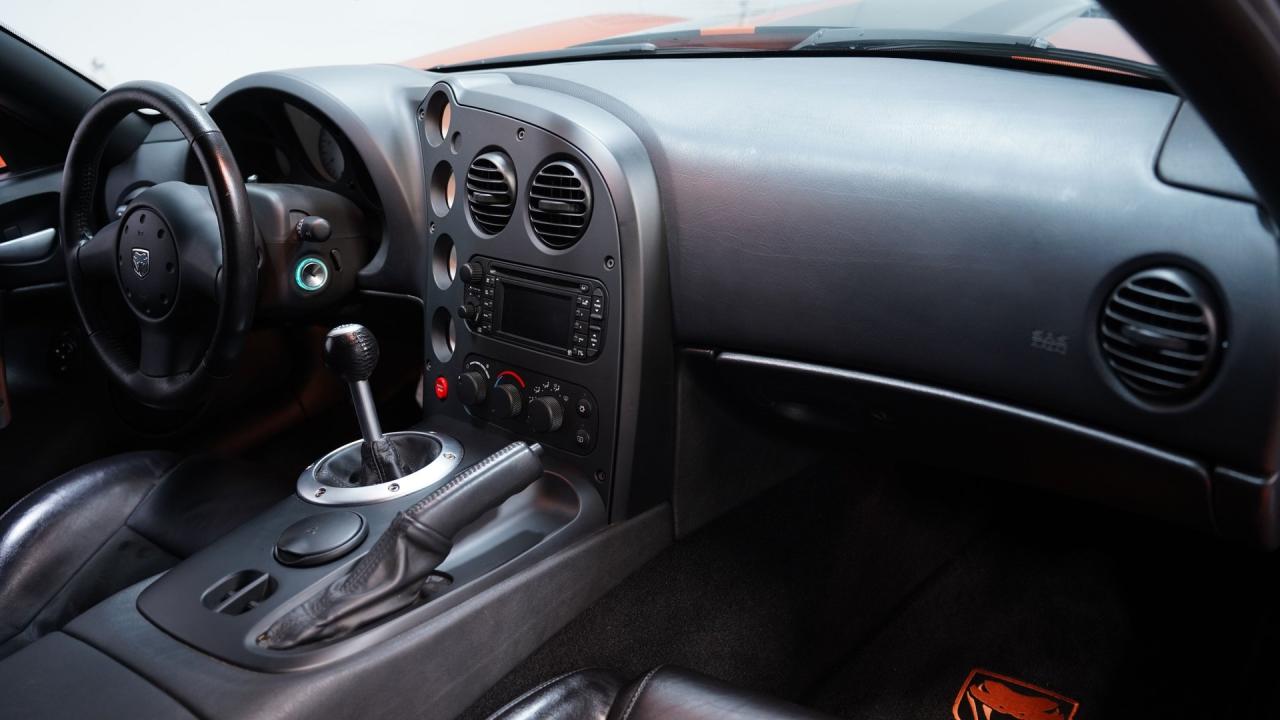 2010 Dodge Viper SRT-10 ROADSTER