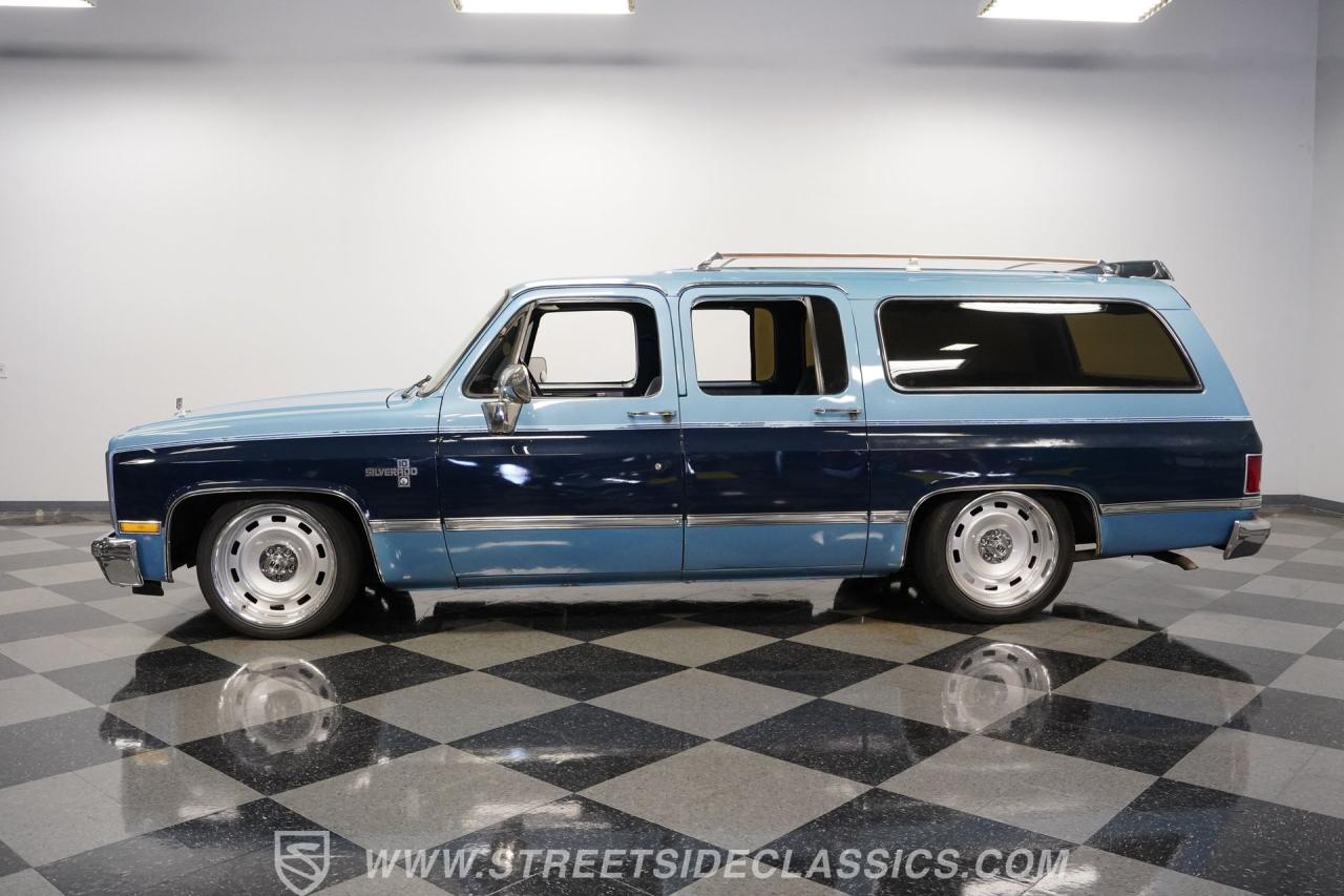 1986 Chevrolet Suburban Restomod