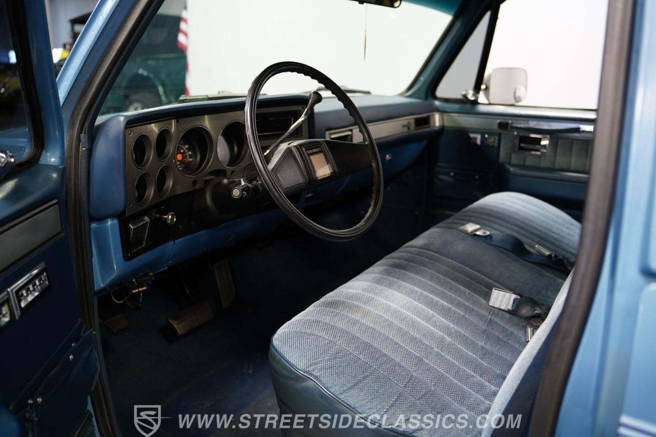 1986 Chevrolet Suburban Restomod