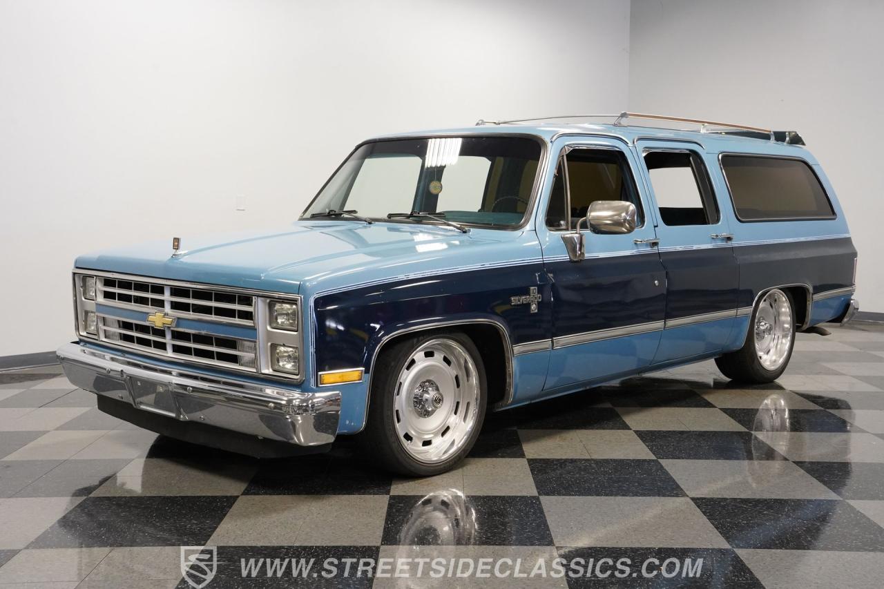 1986 Chevrolet Suburban Restomod