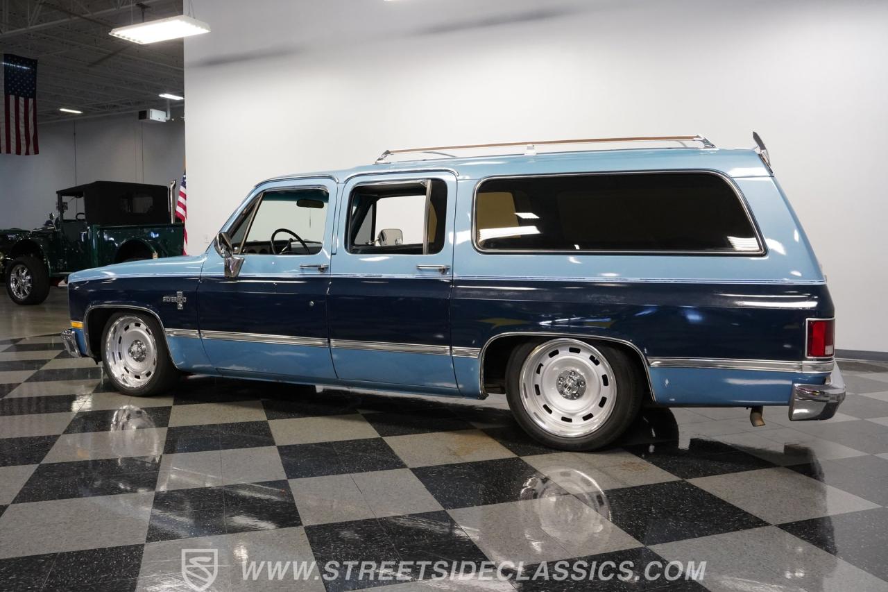 1986 Chevrolet Suburban Restomod