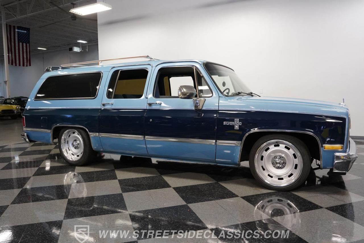 1986 Chevrolet Suburban Restomod