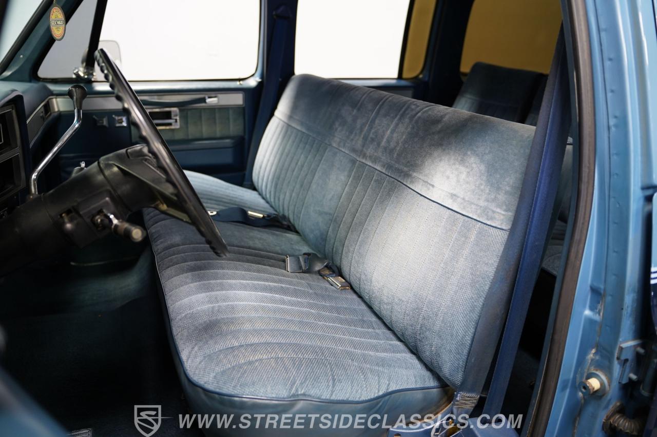 1986 Chevrolet Suburban Restomod