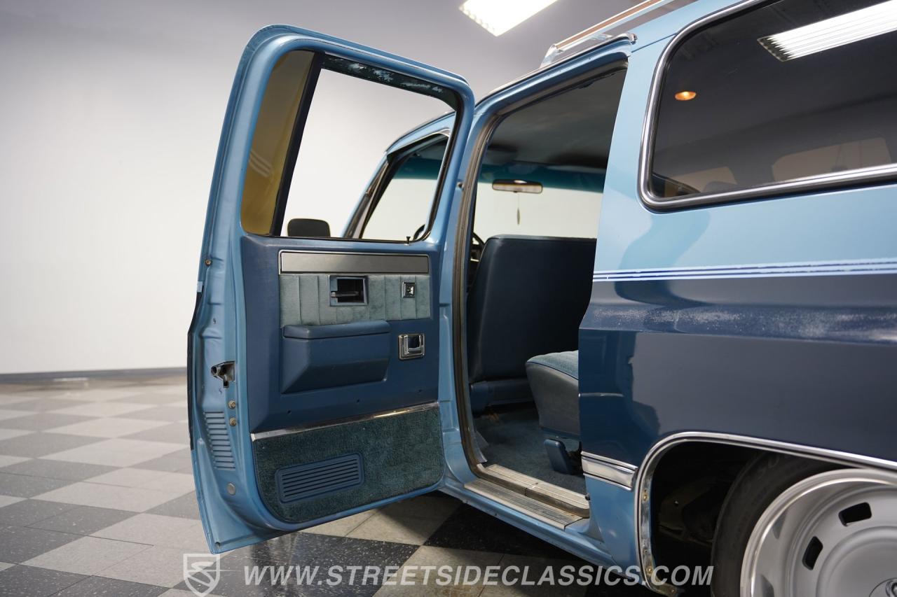 1986 Chevrolet Suburban Restomod