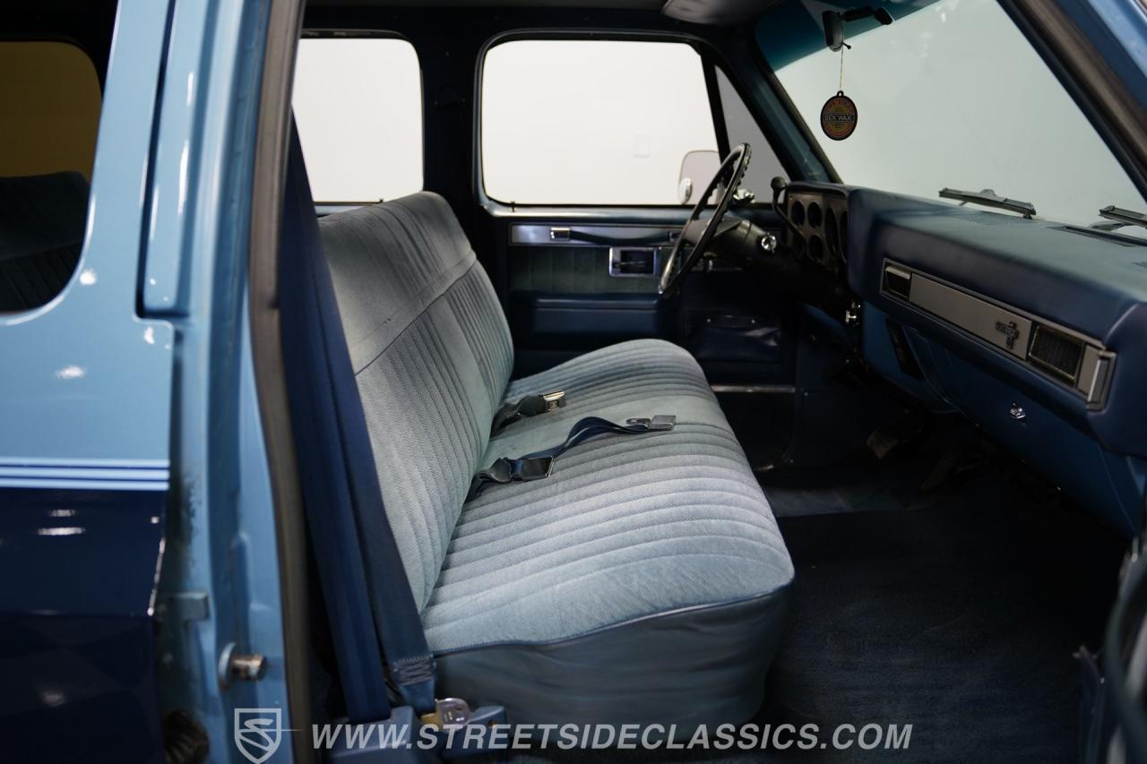 1986 Chevrolet Suburban Restomod