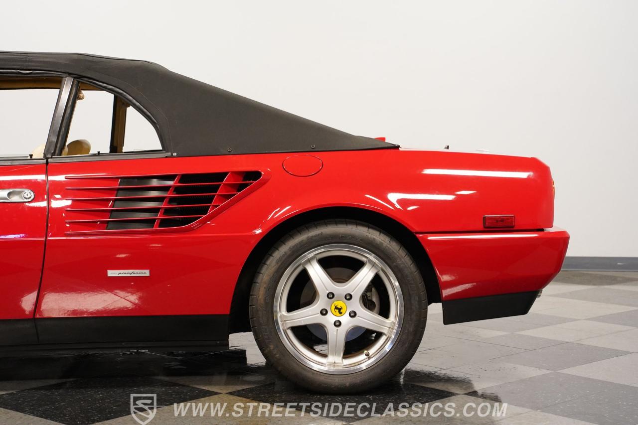 1987 Ferrari Mondial 3.2 Cabriolet