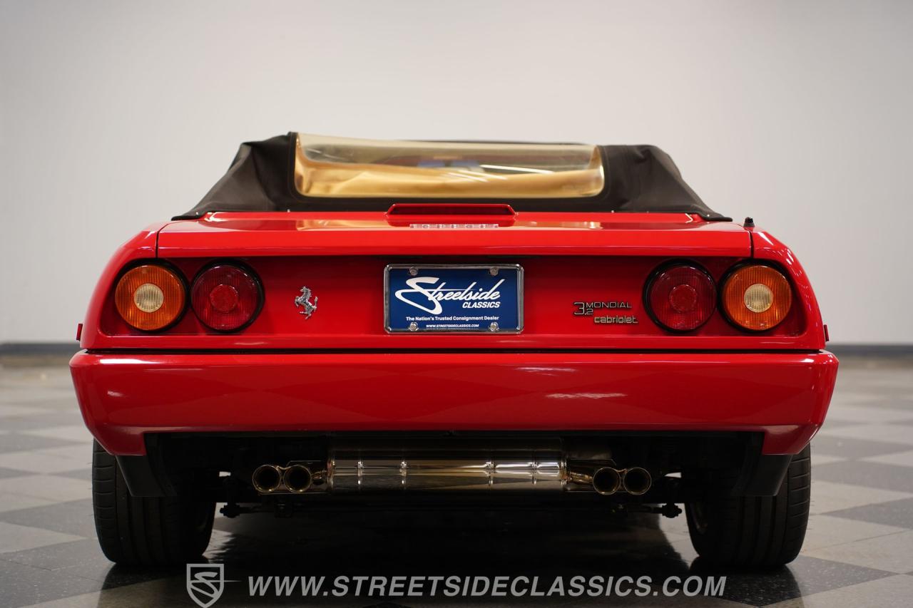 1987 Ferrari Mondial 3.2 Cabriolet