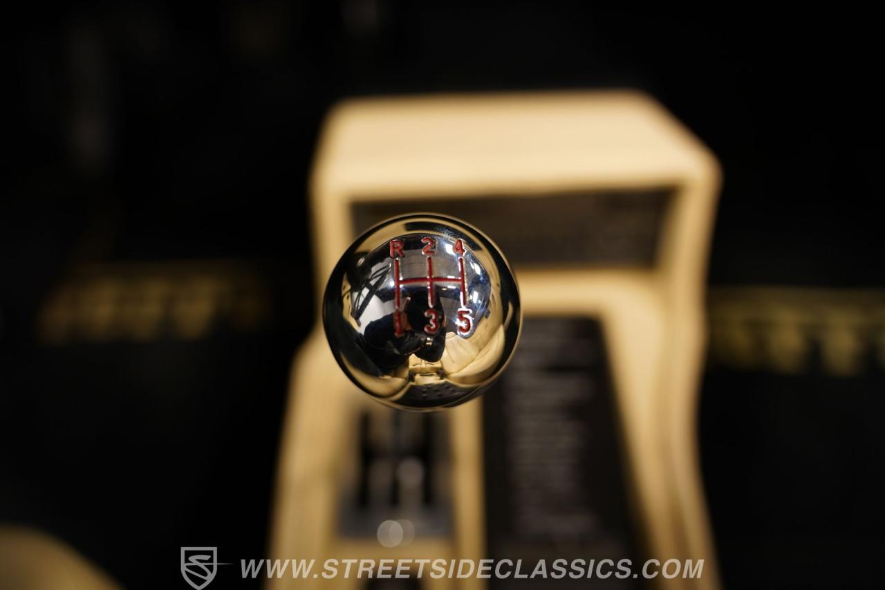 1987 Ferrari Mondial 3.2 Cabriolet