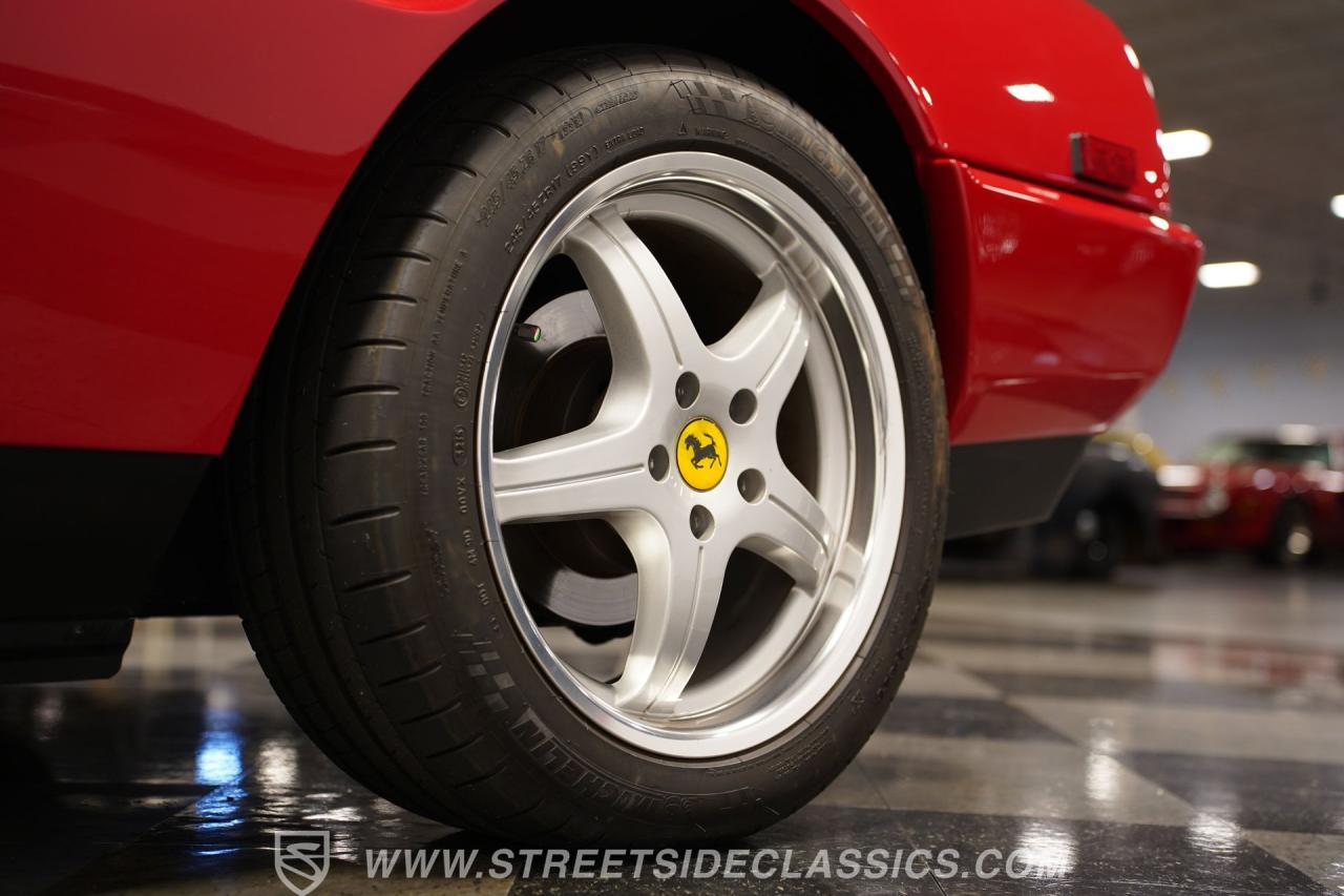 1987 Ferrari Mondial 3.2 Cabriolet