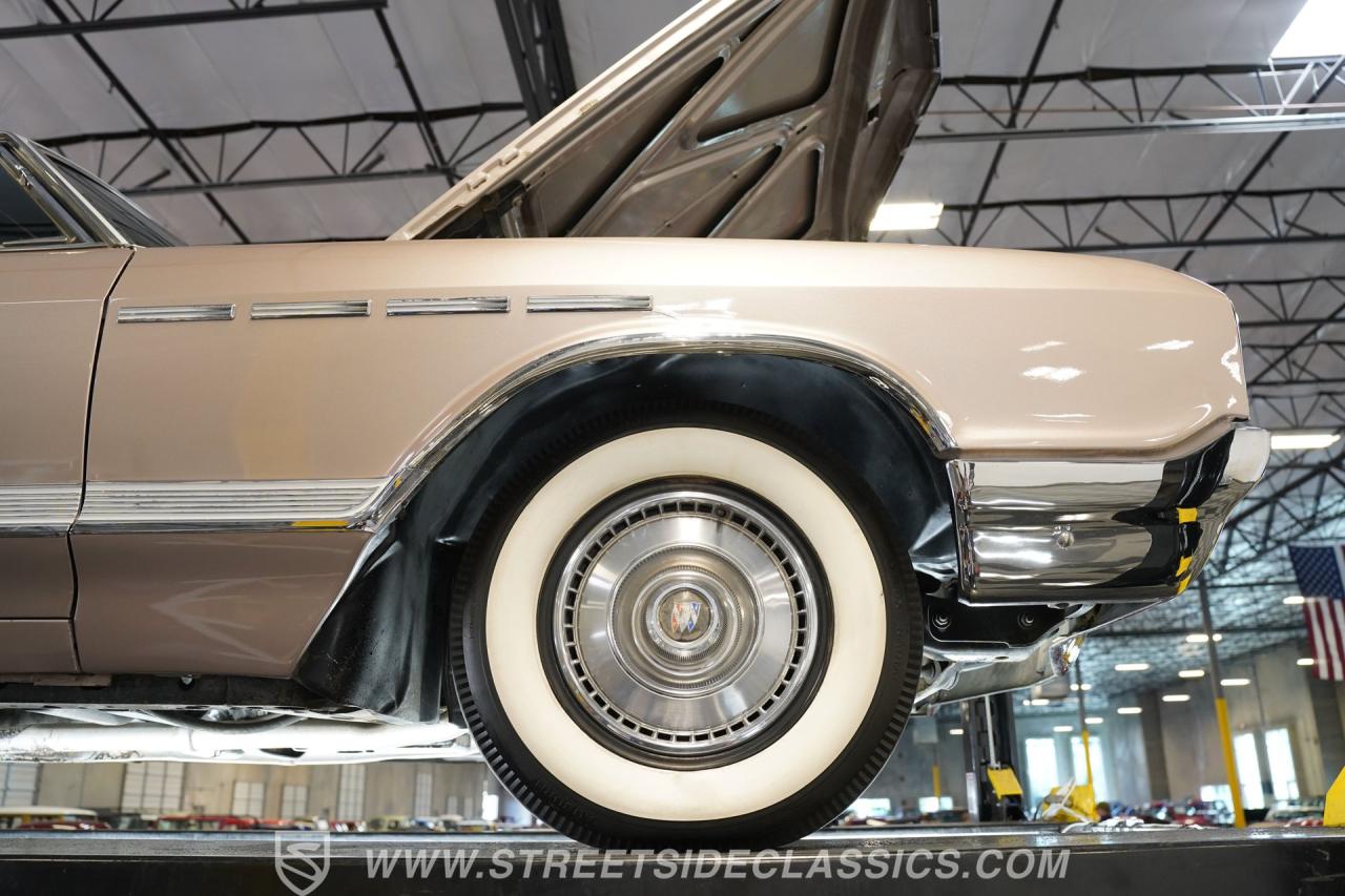 1965 Buick Electra 225