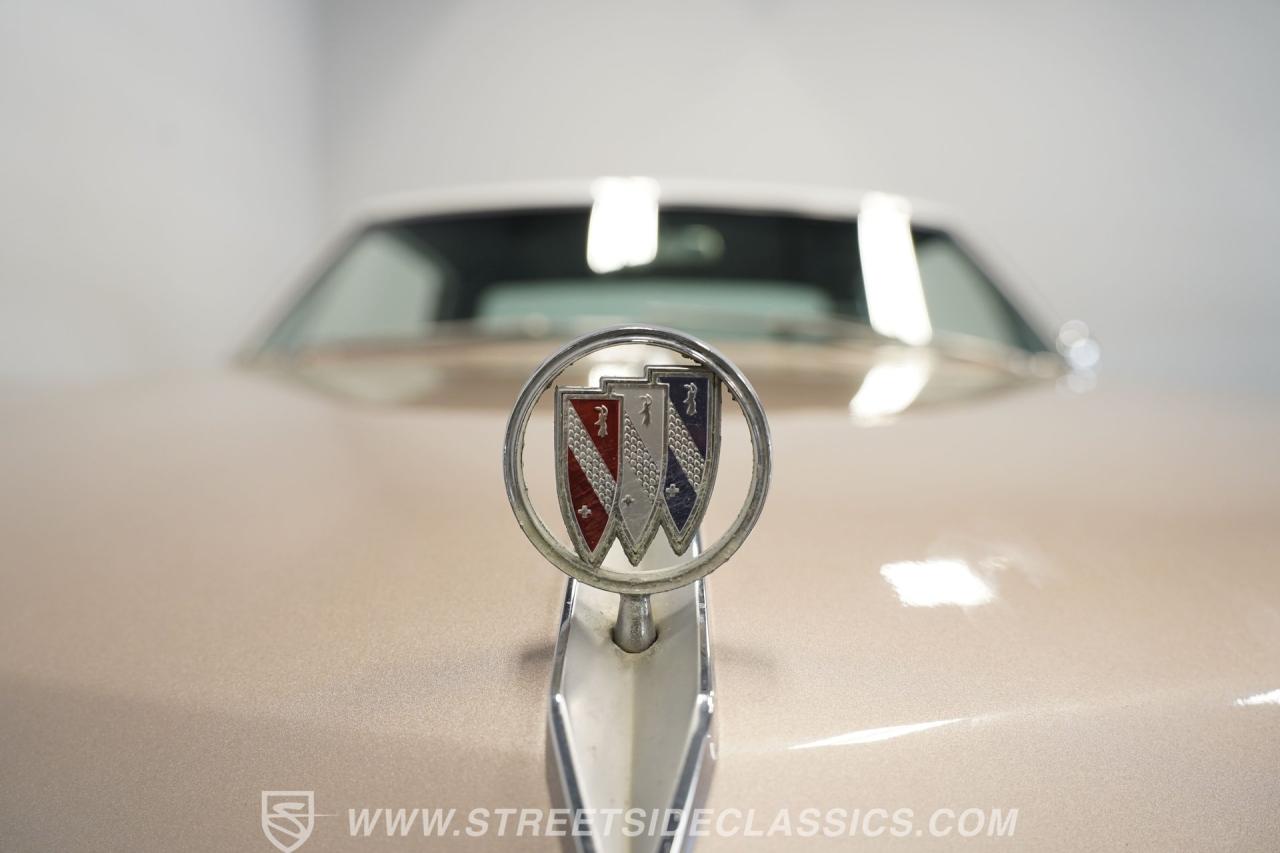 1965 Buick Electra 225