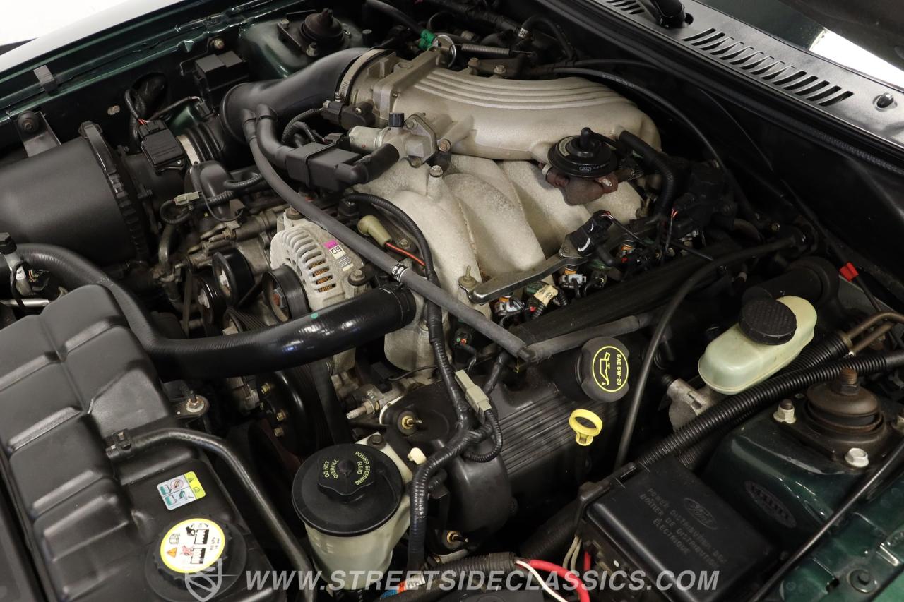 2001 Ford Mustang Bullitt GT