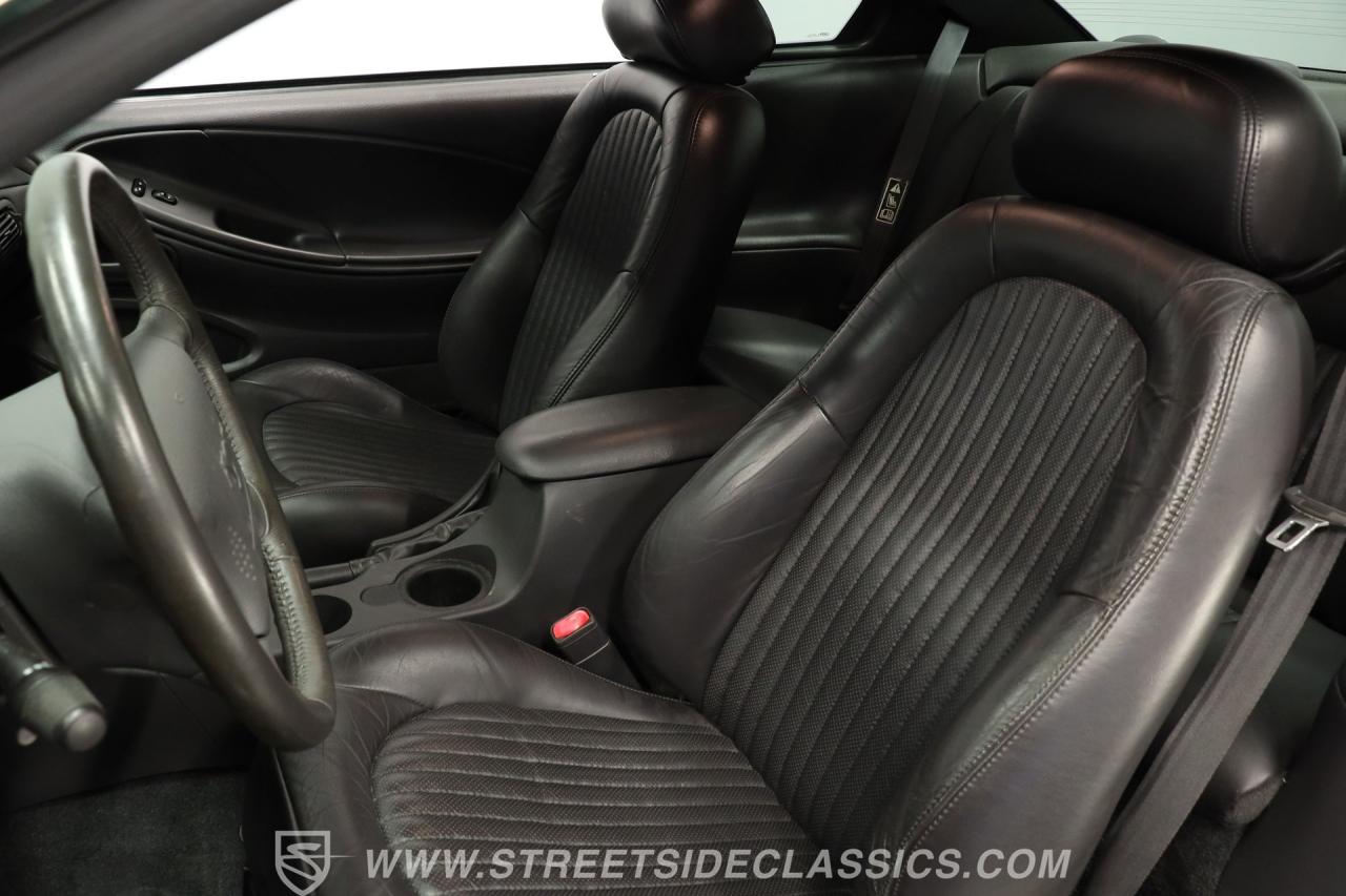 2001 Ford Mustang Bullitt GT