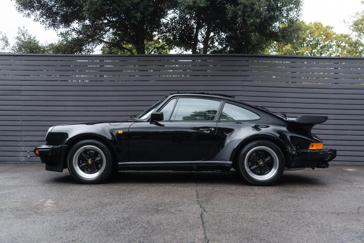 1987 Porsche 911 (930) TURBO