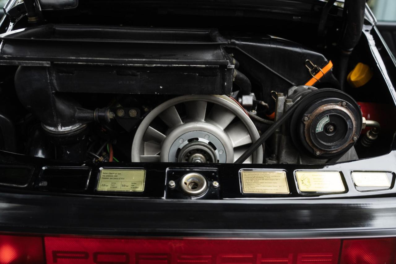 1987 Porsche 911 (930) TURBO