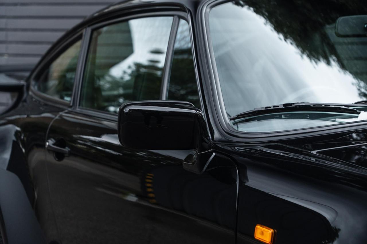 1987 Porsche 911 (930) TURBO