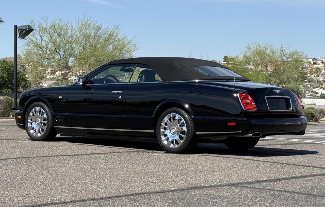 2008 Bentley AZURE