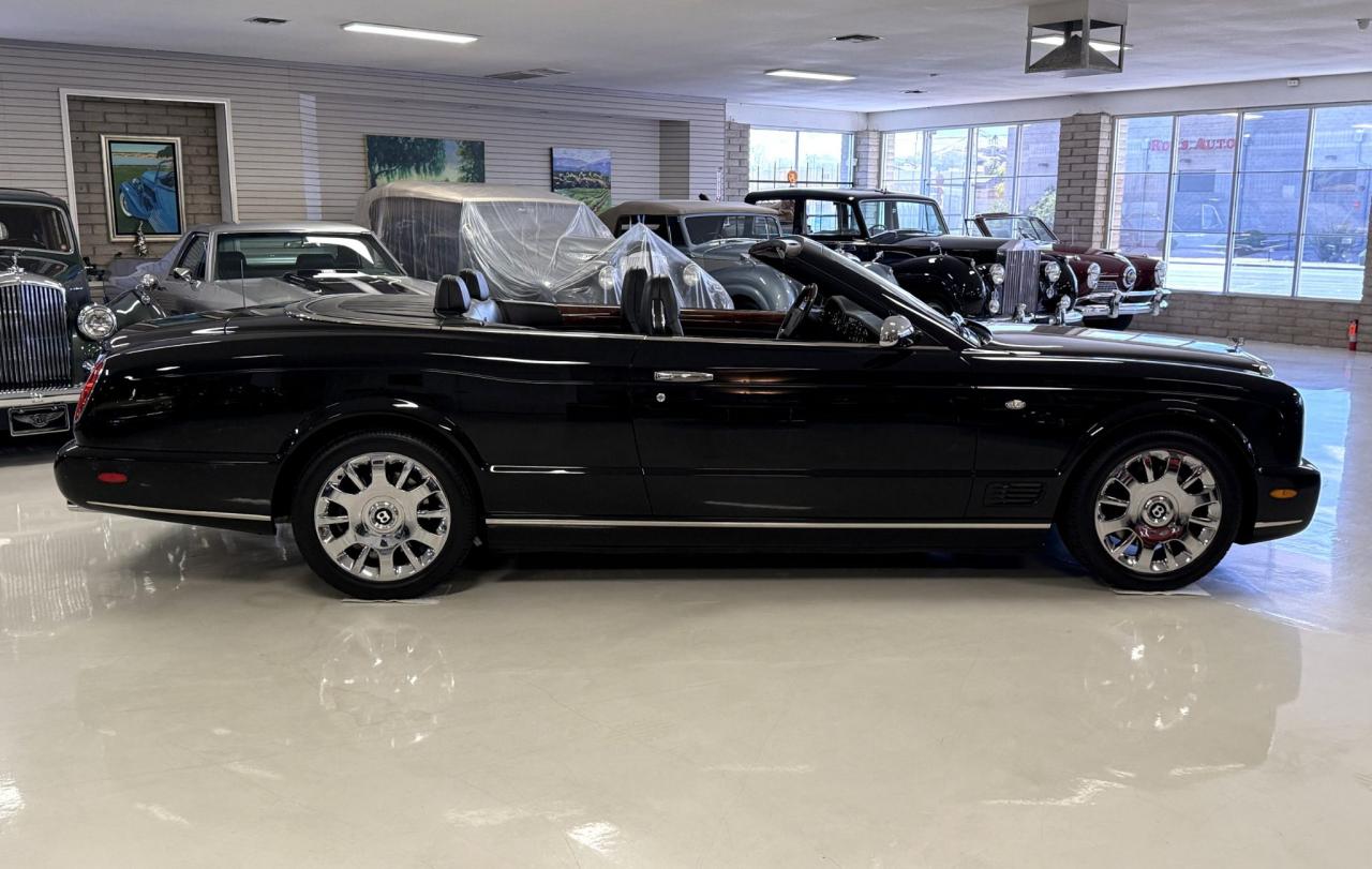 2008 Bentley AZURE