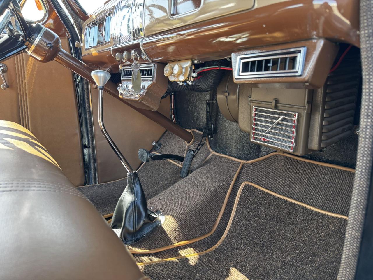 1939 Chevrolet Master 85