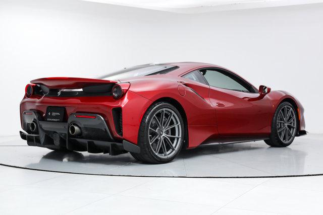 2019 Ferrari 488 PISTA