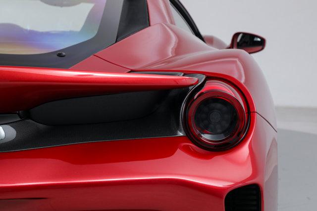 2019 Ferrari 488 PISTA