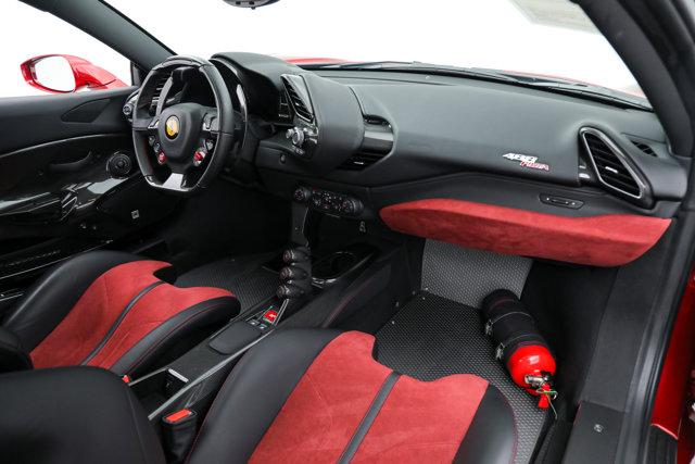 2019 Ferrari 488 PISTA