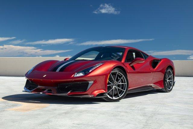 2019 Ferrari 488 PISTA