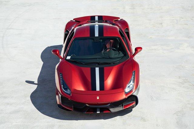 2019 Ferrari 488 PISTA