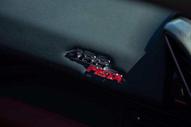 2019 Ferrari 488 PISTA