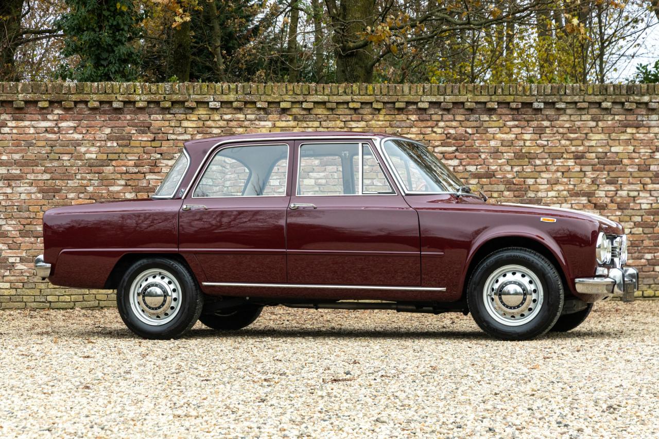 1971 Alfa Romeo Giulia 1600 Super Biscione TOP QUALITY EXAMPLE